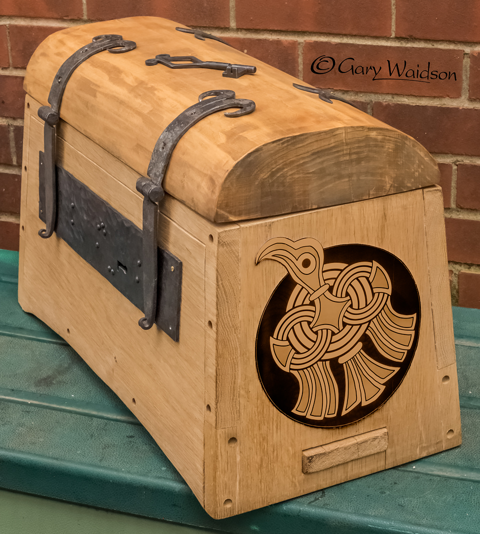 The Hárbarðr / Hrafn Casket -  Carving Design - Image copyrighted © Gary Waidson. All rights reserved.